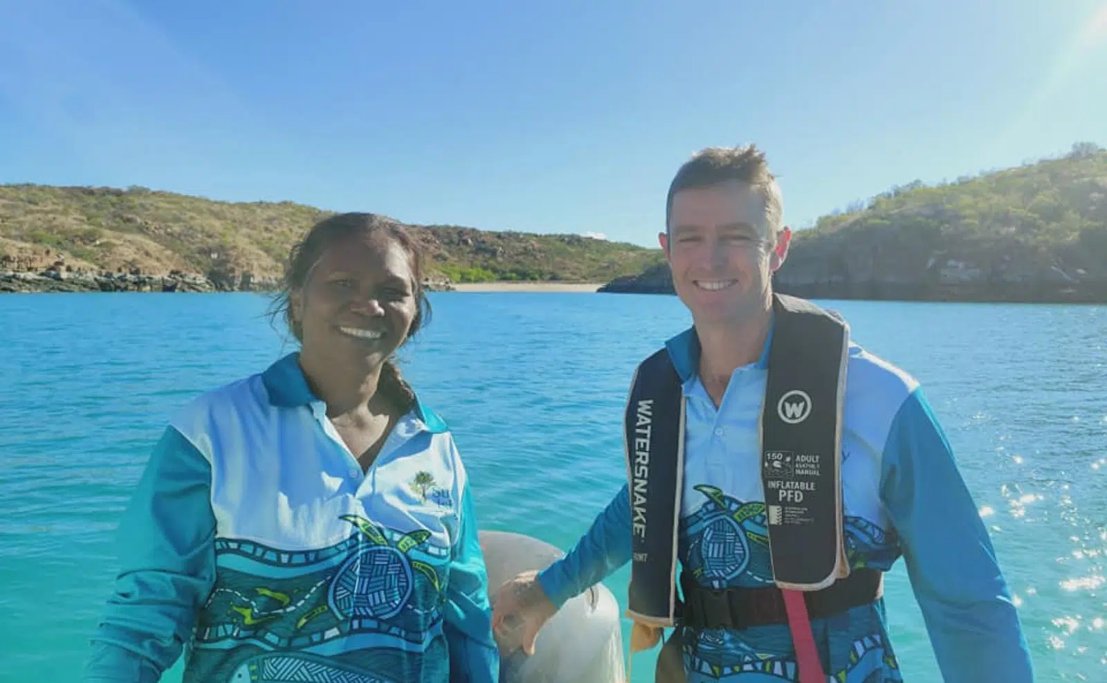 Rosanna Angus with a James Brown as she takes guests on her iconic Oolin Sunday Island Cultural Tour.